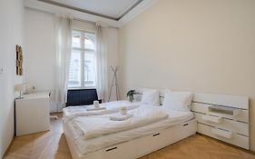 D45 - Boutique Apartments, Best Location By Bqa